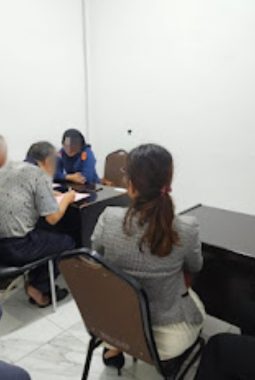 Rugikan Negara Rp2,57 Miliar, Tersangka Kasus Faktur Pajak Diserahkan ke Kejari Medan.