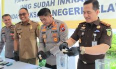 Kejaksaan Negeri Belawan Laksanakan Pemusnahan Barang Bukti.