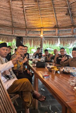 BERITA KEGIATAN HALAL BI HALAL  KELUARGA BESAR RANG CANIAGO DPW RIAU