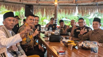 BERITA KEGIATAN HALAL BI HALAL  KELUARGA BESAR RANG CANIAGO DPW RIAU