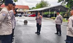 Apel Gabungan Sat Binmas Polres Binjai: Kapolres Tekankan Peran Aktif Bhabinkamtibmas Jaga Keamanan