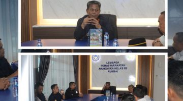 Bertempat di ruang rapat, Kalapas beserta jajaran struktural Lapas Narkotika Kelas IIB Rumbai mengikuti kegiatan pengarahan virtual melalui Zoom dari Direktorat Jenderal Pemasyarakatan (Ditjenpas).(21/5/2026
