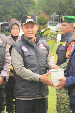 Satukan Langkah Perangi Narkoba Bersama, Kalapas Pekanbaru Hadiri Apel Kesiapsiagaan Satgas Anti Narkoba Kota Pekanbaru
