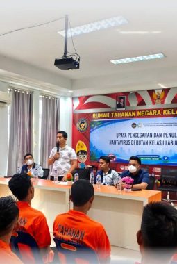 Rutan Kelas I Labuhan Deli melaksanakan kegiatan skrining kesehatan bagi warga binaan yang bertempat di Ruang Moralitas Lt.2