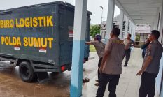 Usai Resmikan Fasilitas, Bhayangkari Sumut Salurkan 140 Set Meja dan Kursi untuk SD Terpencil di Karo