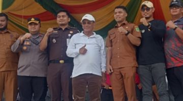 Bupati Rohil H.Bistamam Adanya Efesiensi Anggaran Belum Bisa Jawab,Namun Kita Berupaya Semaksimal Untuk Renovasi Stadion ini 