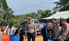 Polda Riau Distribusikan 2.312 Paket Bansos, Bedah Rumah dan Air Bersih, Wujud Nyata Kepedulian Polri untuk Masyarakat