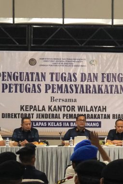KAKANWIL DITJENPAS RIAU BERIKAN PENGUATAN INTEGRITAS UNTUK TINGKATKAN KINERJA JAJARAN LAPAS BANGKINANG
