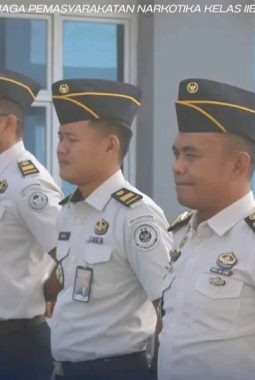 Awali Pekan Dengan Energi Positif, Lapas Narkotika Rumbai Laksanakan Apel Pagi Senin Rutin