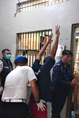 PERKUAT DETEKSI DINI GANGGUAN KAMTIB, LAPAS BANGKINANG GELAR RAZIA BERSAMA SATOPSPATNAL DAN TNI-POLRI