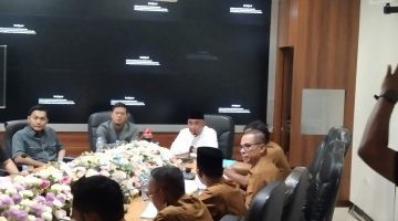 Komisi II DPRD Kampar Gelar RDP Bahas Isu Pendidikan Bersama Disdikpora dan Tokoh Masyarakat Siak Hulu