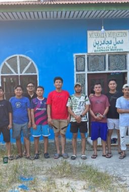 Mahasiswa KBM Kelompok 4 Fakultas Hukum UNILAK Wujudkan Pengabdian Nyata melalui Edukasi Hukum dan Aksi Sosial di Desa Paluh