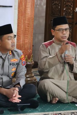Kapolres Langkat Ajak Warga Perkuat Iman dan Perangi Narkoba Lewat Safari Jumat Curhat