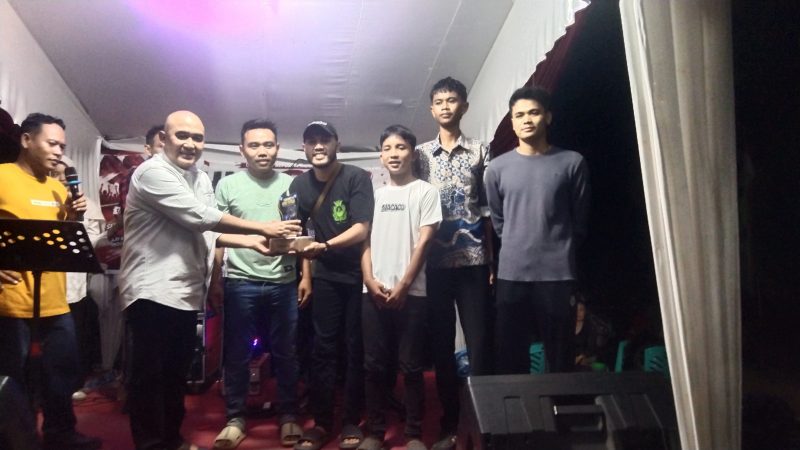 filter: 0; fileterIntensity: 0.0; filterMask: 0; module: j; 
hw-remosaic: 0; 
touch: (-1.0, -1.0); 
modeInfo: ; 
sceneMode: Hdr; 
cct_value: 0; 
AI_Scene: (200, -1); 
aec_lux: 327.75314; 
hist255: 0.0; 
hist252~255: 0.0; 
hist0~15: 0.0;