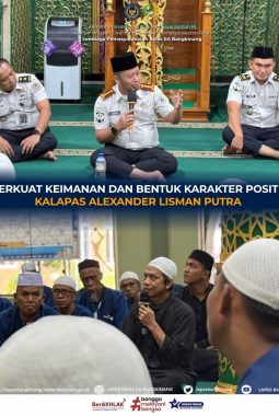 Perkuat Keimanan dan Bentuk Karakter Positif, Kalapas Ajak Warga Binaan Menjadi Pribadi yang Lebih Baik